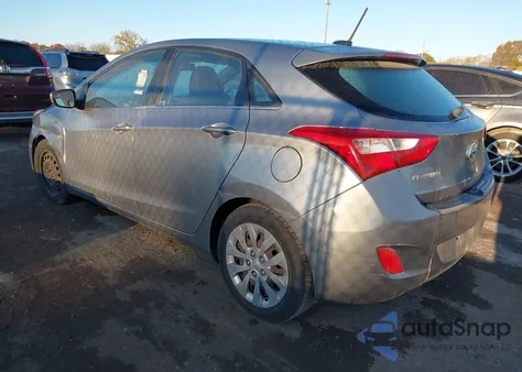 2016 Hyundai Elantra Gt z USA, uszkodzony, nr VIN KMHD35LH4GU277725
